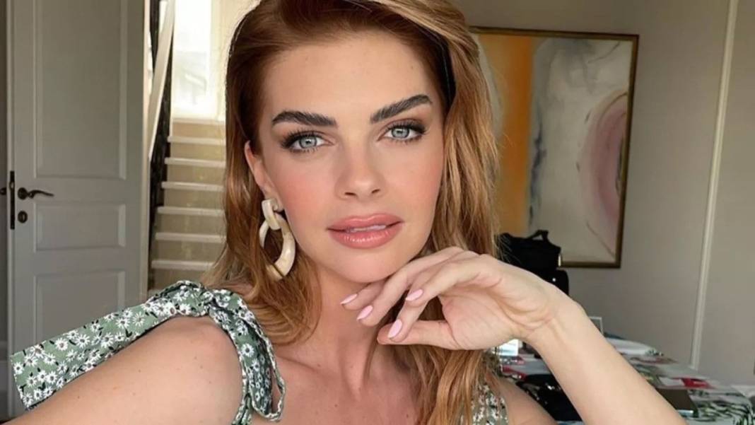 Ünlü oyuncu Pelin Karahan'ın acı günü! Hayranları şok oldu 1